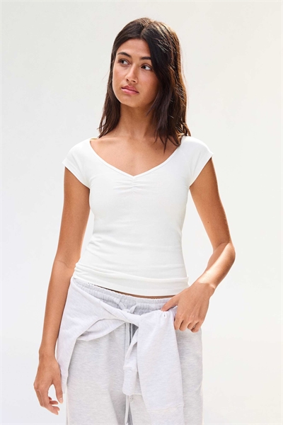 Футболка с коротким рукавом и сборками артикул 155807062