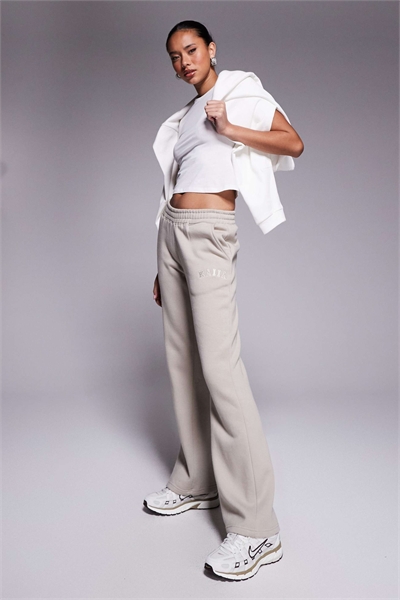 Джоггеры из смесовой ткани с широкими брючинами co-ord артикул 150664971