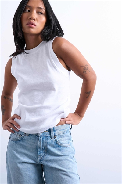 Резервуар для слизи артикул 140375807