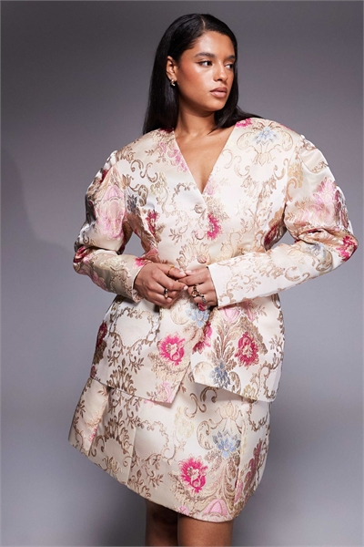 Блейзер с зауженными плечами и жаккардовым узором co-ord артикул 151385350