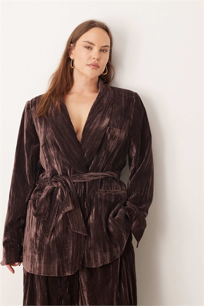 Блейзер из бархата с завязкой на талии co-ord артикул 150702773