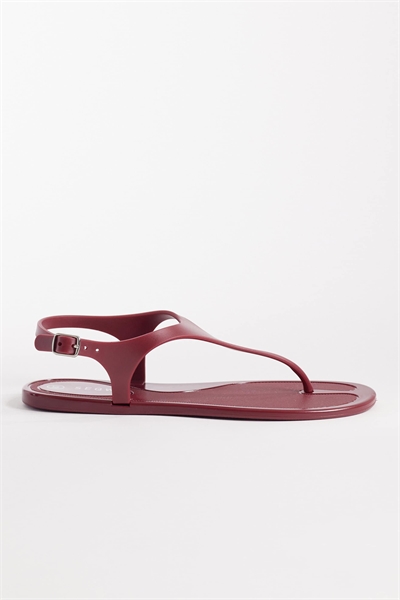 Сандалии-стринги из гелевого материала с пряжкой артикул 152699731