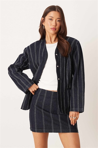 Мини-юбка из джинсовой ткани темно-синего цвета в тонкую полоску co-ord артикул 151965276