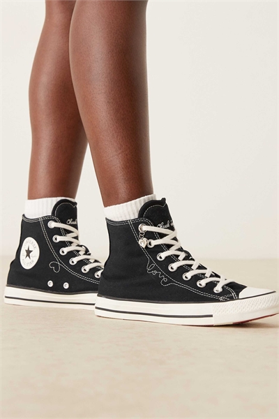 Кроссовки Chuck Taylor All Star Hi с изображением сердца артикул 151961264