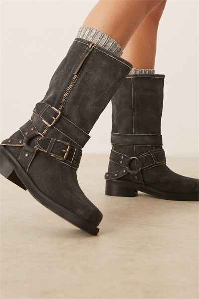 Кожаные байкерские ботинки до колен Casey из состаренной черной замши артикул 147258899