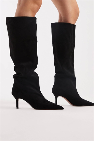 Ботинки Cydney с низким голенищем из черной замши артикул 147377684