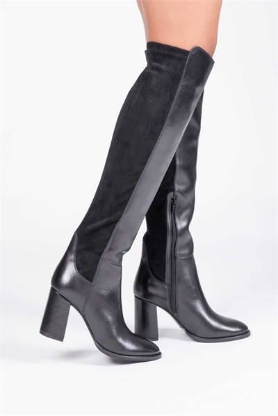 Кожаные сапоги Halle выше колена с широким каблуком и внутренней боковой молнией, черного цвета артикул 153569809