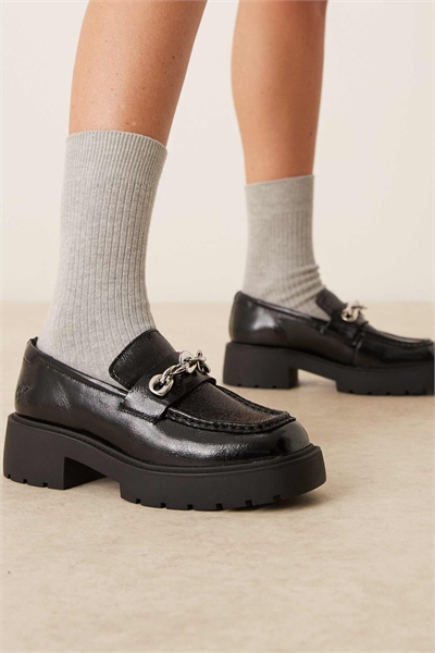 Массивные кожаные лоферы с цепочкой артикул 151415456
