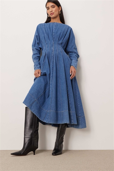 Кожаные сапоги Rowe с каблуком, черного цвета артикул 150527728