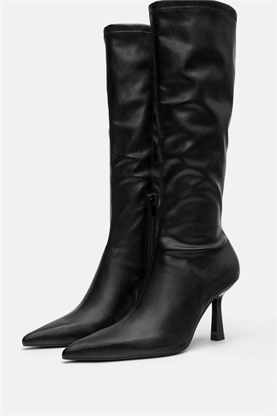 Сапоги на высоком каблуке черного цвета артикул 154236764