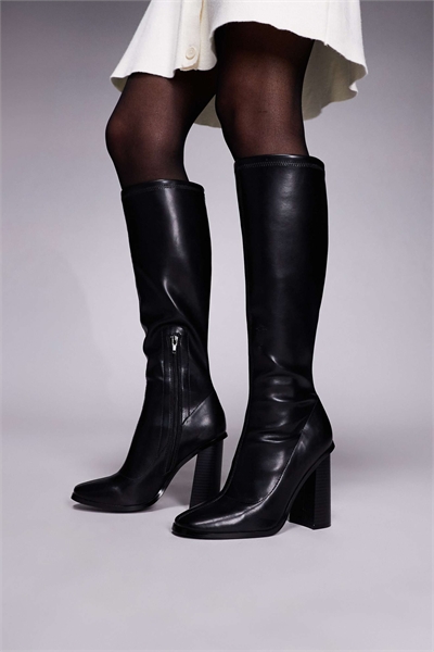 Ботинки до колен с блочным каблуком черного цвета артикул 148780778