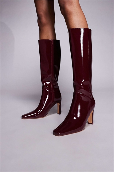 Ботинки до колен на каблуке с квадратным носком артикул 147661348