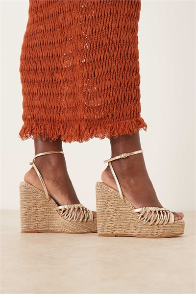 Тони — плетеные туфли на танкетке с завязками артикул 152665942