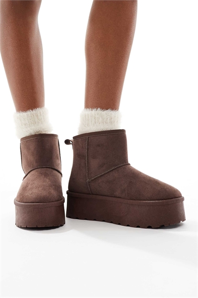 Ботинки на плоской подошве артикул 148662450