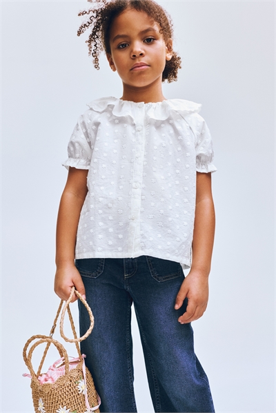 Блузка с воротником-воланом и вышивкой артикул 1330230002