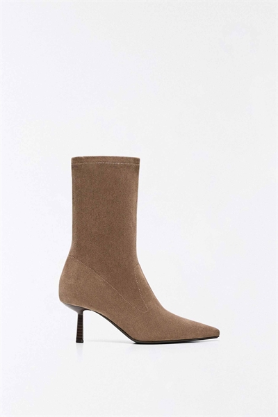 Ботильоны на низком каблуке артикул 155131266