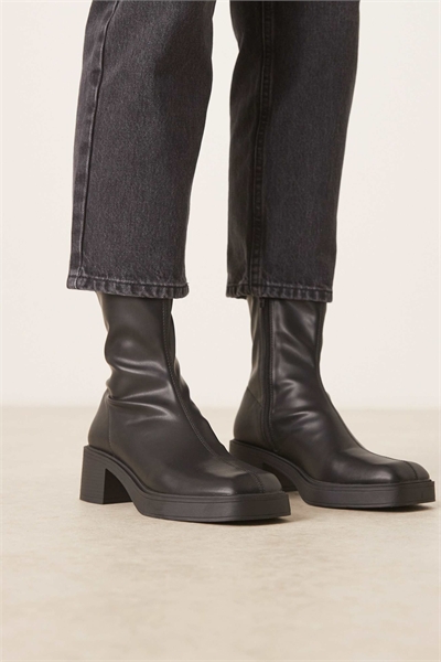 Ботинки Raven на среднем каблуке артикул 147973801