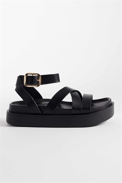 Сандалии на плоской платформе с ремешками артикул 152699761