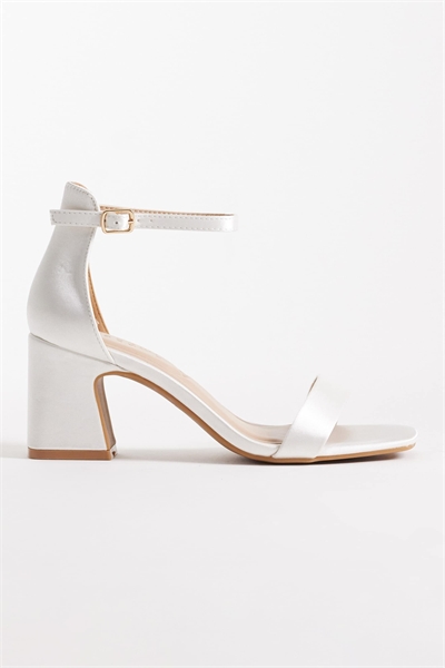 Сандалии Leal на блочном каблуке артикул 152707259