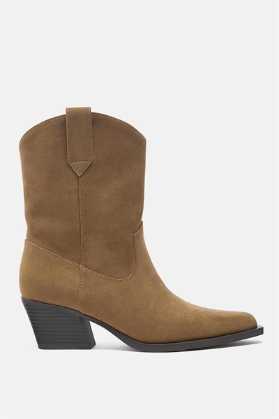 Ботинки в ковбойском стиле артикул 155863890