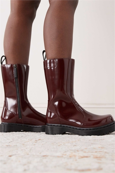 Ботинки Rejena до середины икры артикул 153716575