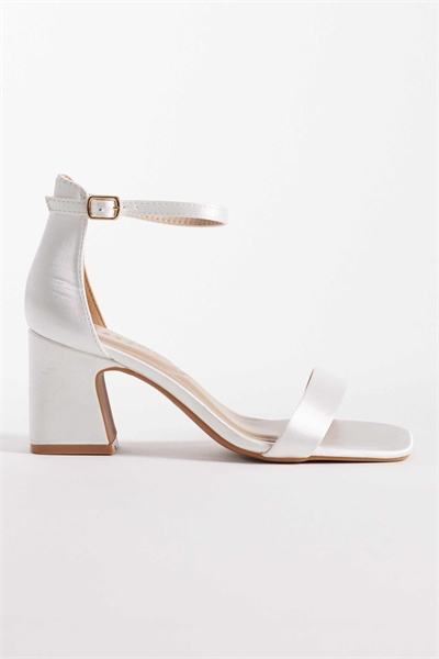 Сандалии Leal на блочном каблуке артикул 152710622