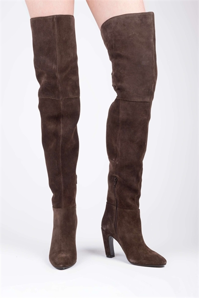 Сапоги «Кармен» выше колена на широком каблуке с шнуровкой сзади артикул 153569667