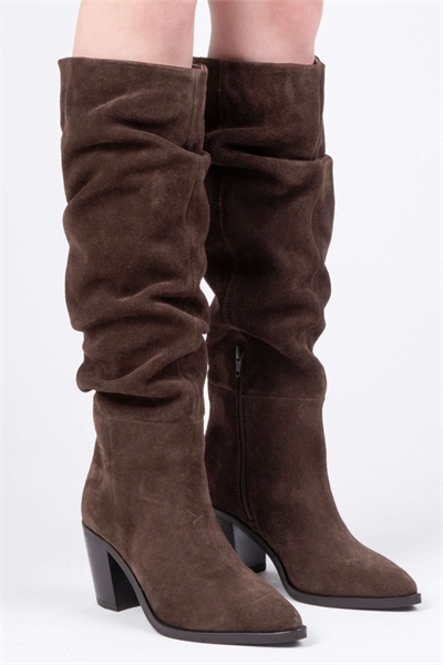 Ботинки из замши Muswell свободного кроя до колен на широком каблуке артикул 153632022