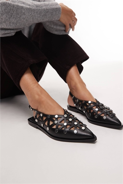 Балетки Laur-ynn с заклепками и заостренным носком артикул 151521088