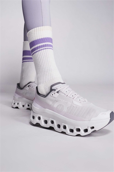 Кроссовки для бега Cloudmonster Void артикул 140890798