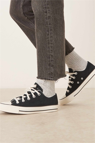 Кроссовки Chuck Taylor All Star из замши Ox артикул 148661782