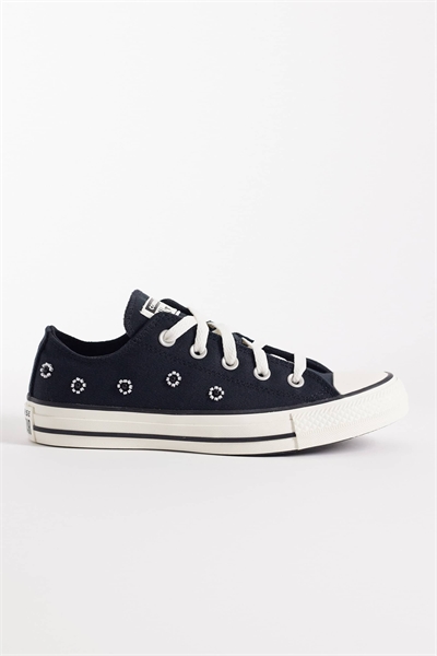 Кроссовки Chuck Taylor All Star Ox с бисерной отделкой артикул 151961272