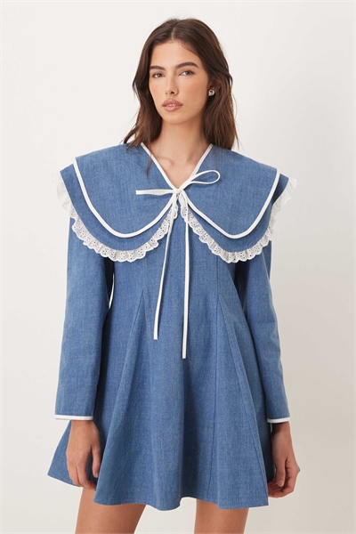 Мини-платье из чистого хлопка с большим воротником и бантом из синего денима артикул 154902721