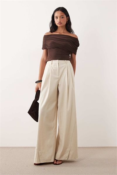 Брюки с заутюженными складками спереди co-ord артикул 154033259