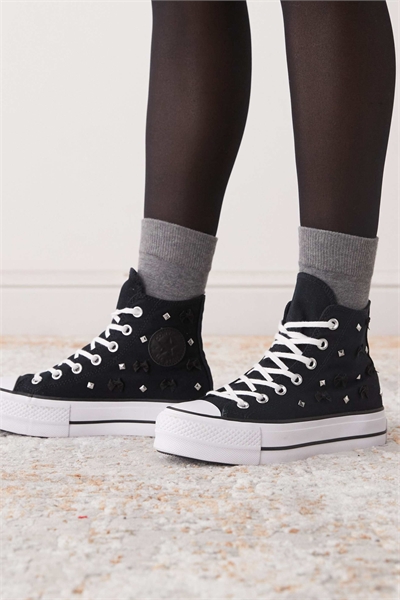 Кроссовки Chuck Taylor All Star Lift Hi на платформе артикул 148661788