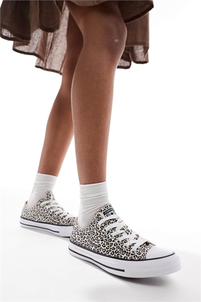 Кроссовки Chuck Taylor All Star Ox артикул 139009165