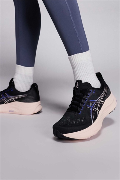 Кроссовки для бега Gel-Kayano 32 артикул 153246800