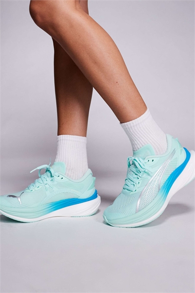 Кроссовки Deviate Nitro 3 артикул 143315709