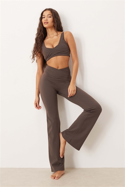 Брюки для йоги DayFlex с расклешенными штанинами артикул 150785069