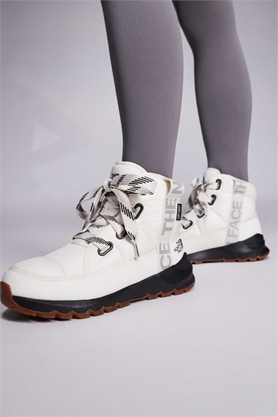 Роскошные водонепроницаемые ботинки Thermoball™ на шнурках артикул 149974265