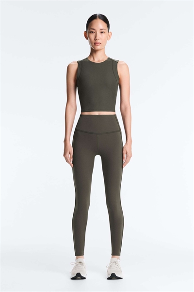 Леггинсы Comfortlux с высоким поясом и ребристой отделкой до щиколотки артикул 155796898