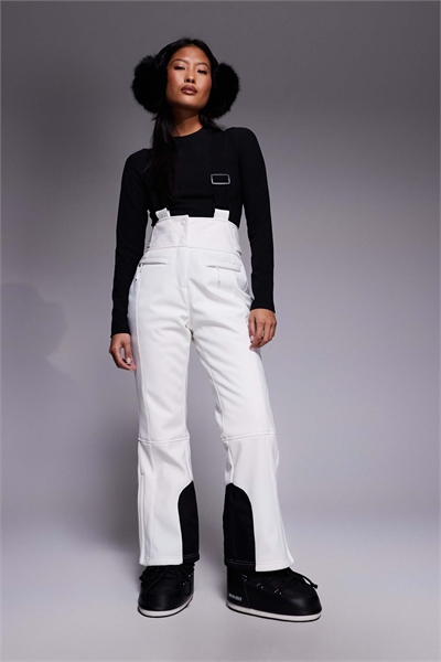 ASOS 4505 — лыжные брюки Petite из софтшелла с водоотталкивающей обработкой и расклешенными штанинами артикул 144206050