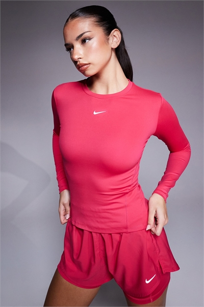 Облегающая футболка с длинным рукавом Nike One Training Dri-FIT артикул 147133150