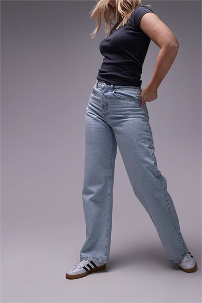 Джинсы средней посадки свободного кроя с прямым силуэтом артикул 133513179