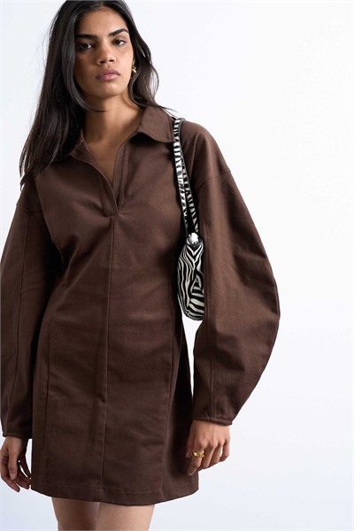 Мини-платье со структурированным воротником-регби артикул 147764108