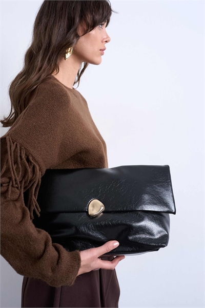 Складная сумочка-клатч Gaia с металлическими элементами артикул 151528657