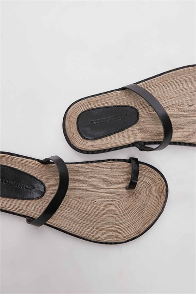 Сандалии Kik с ремешком на носке из натуральной кожи артикул 141532307