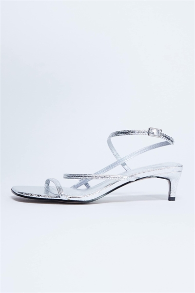 Осенние сандалии на среднем каблуке в стиле минимализм артикул 148032890