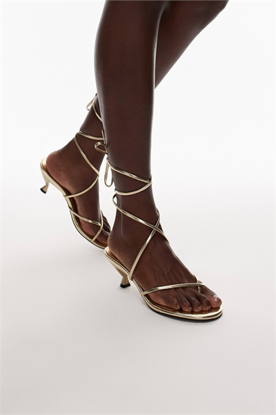 Сандалии Imara на ремешках с открытым носком и средним каблуком артикул 141616082