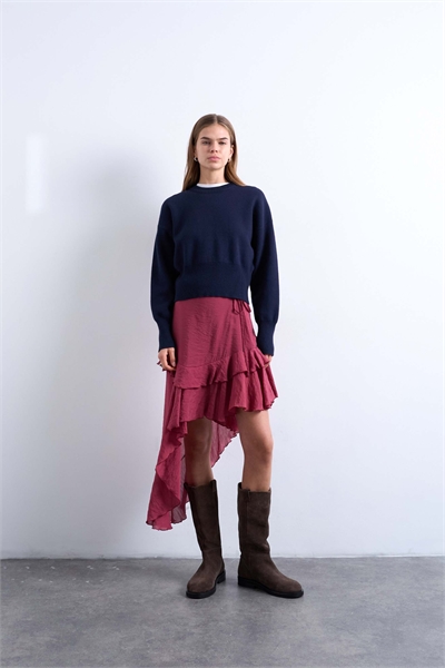 Юбка средней длины с асимметричным подолом и оборками артикул 152469382